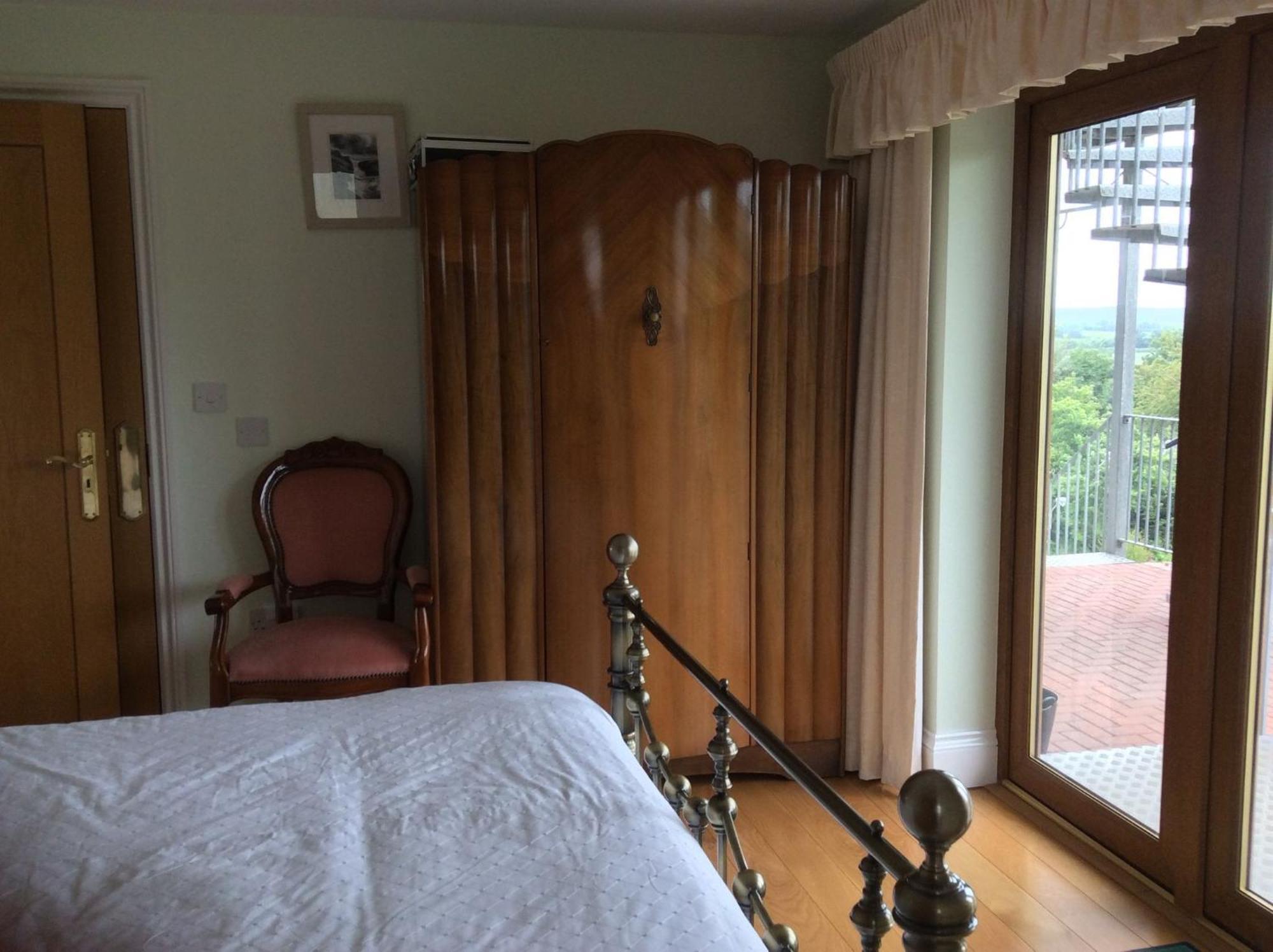 Room In Apartment - Bluebell Apartment Suite With Separate Lounge Area ترورو المظهر الخارجي الصورة